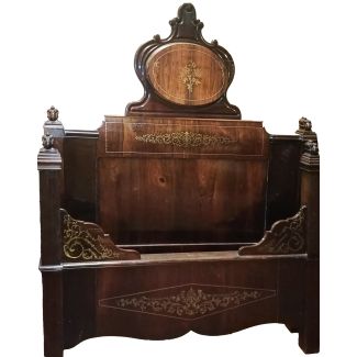 Queen Anne style bed