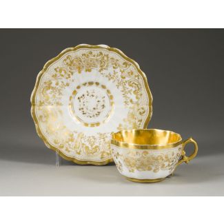 Tasse mit untertasse