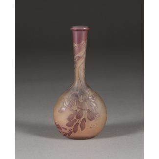 Enghalsvase mit blauregen-dekor