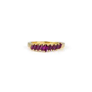 Baguette ring