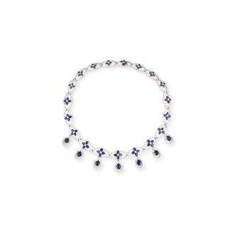 Elegantes Saphir Collier