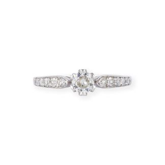SOLO DIAMOND RING