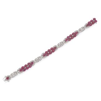 Bracelet with diamonds and oval-cut rubies