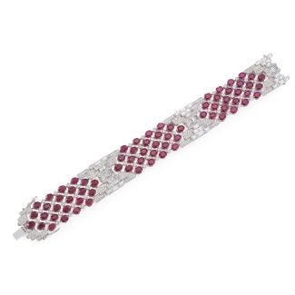 Bracelet with brilliant and baghette diamonds, rubies and studded with brilliants