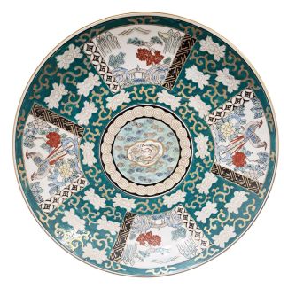 Large Chinese porcelain plate