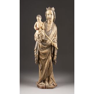 Grosse madonna mit zepter un dem christuskind