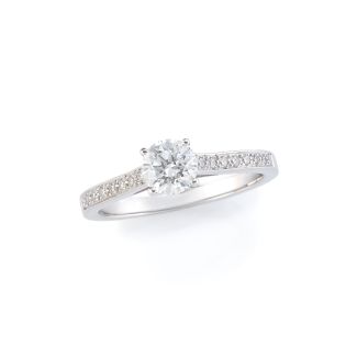 Solitaire ring in white gold with brilliant-cut diamond