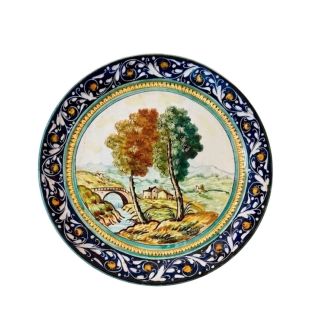 Splendid and exquisite hand-painted Italian majolica display plate