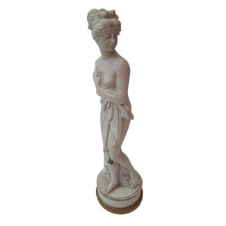 Porcelain statue of Venus Italica