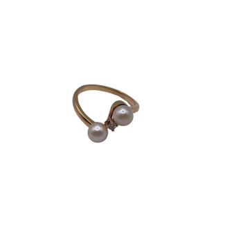 Toi-et-Moi-Ring mit Perlen und Diamanten aus 18K